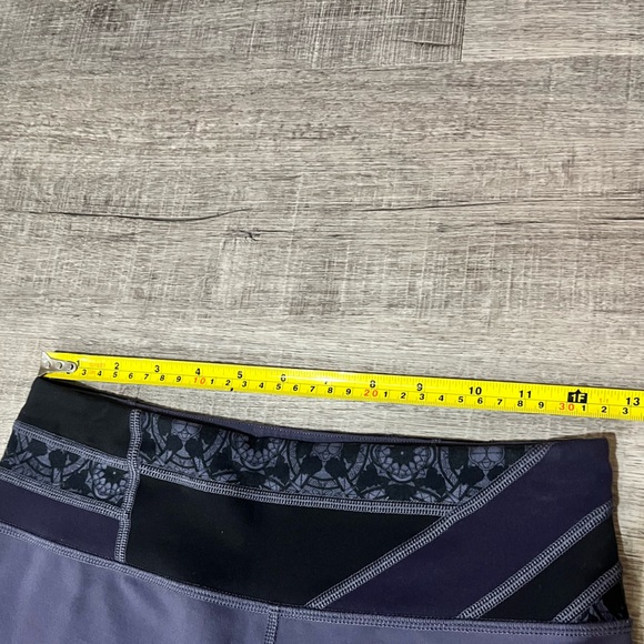 LULULEMON Skinny Groove Pant - Full-On Luon in Nightfall - Picture 8 of 8